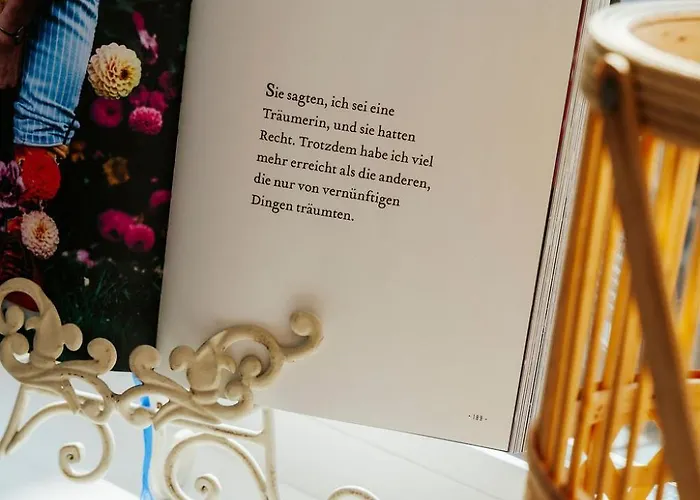 Гостевой дом Mit Pool 3*