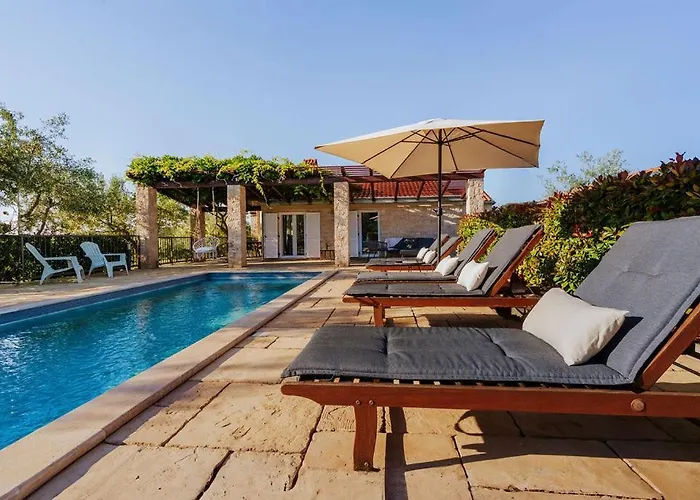 Maison d'hôtes Mit Pool Rovinj