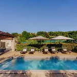 Mit Pool ゲストハウス