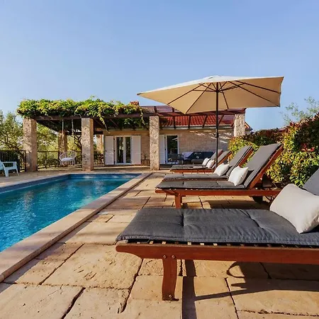 Guest house Mit Pool Rovinj