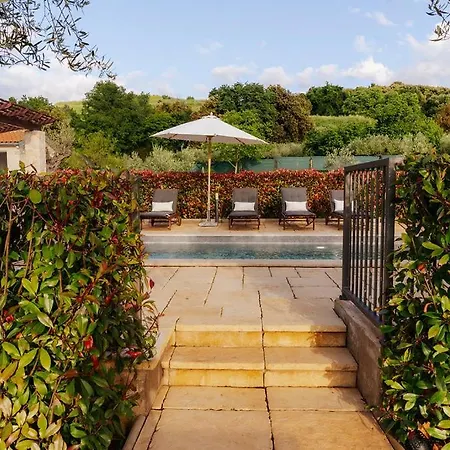 Guest house Mit Pool